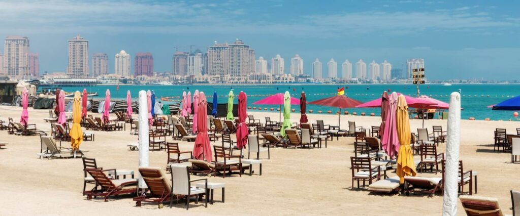 شاطئ كتارا من أجمل شواطئ قطر والعالم.