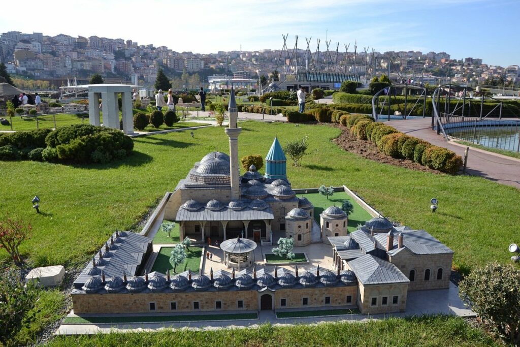 حديقة مينيا تورك من أروع حدائق عامة في إسطنبول.