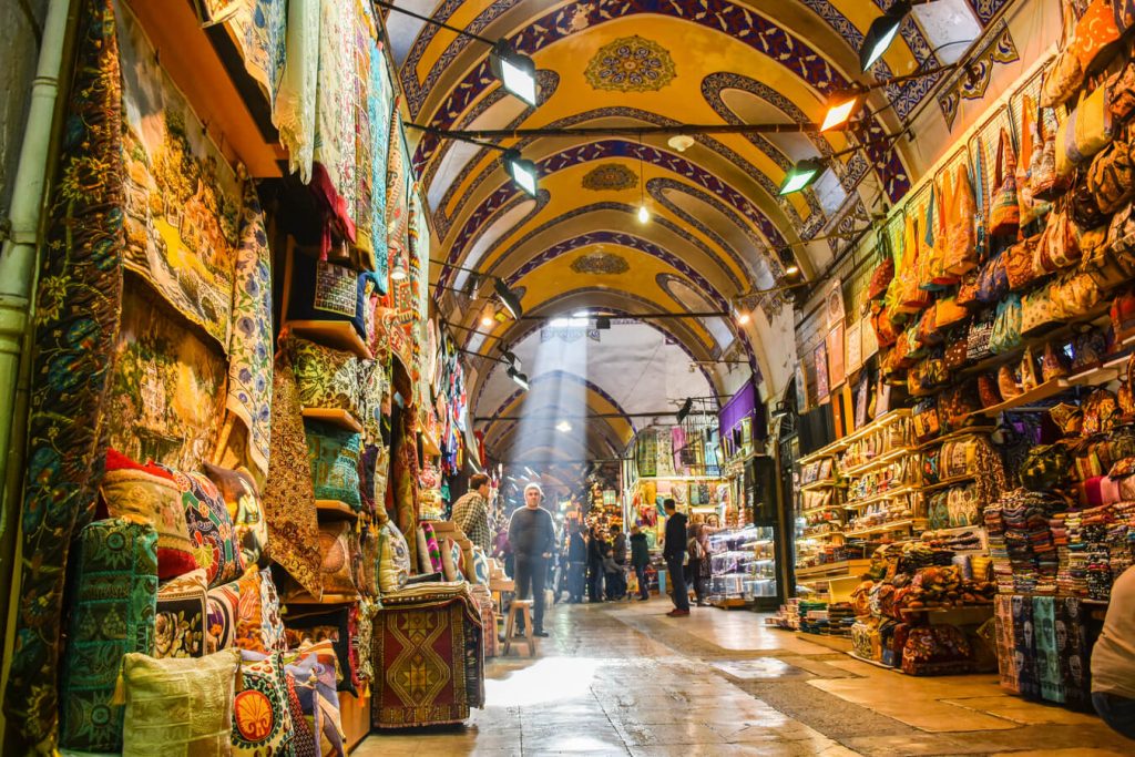 السوق المصري إسطنبول  ارخص سوق ملابس في اسطنبول
