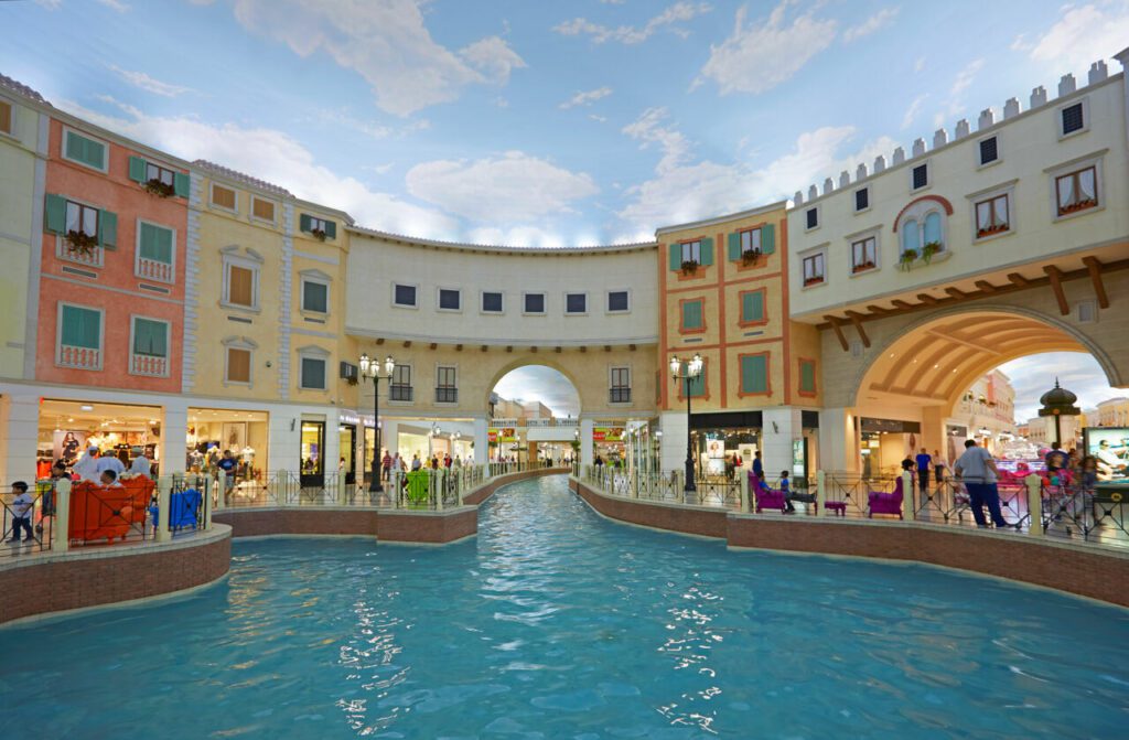 يعتبر فيلاجيو مول قطر من أفضل الأماكن السياحية في قطر.