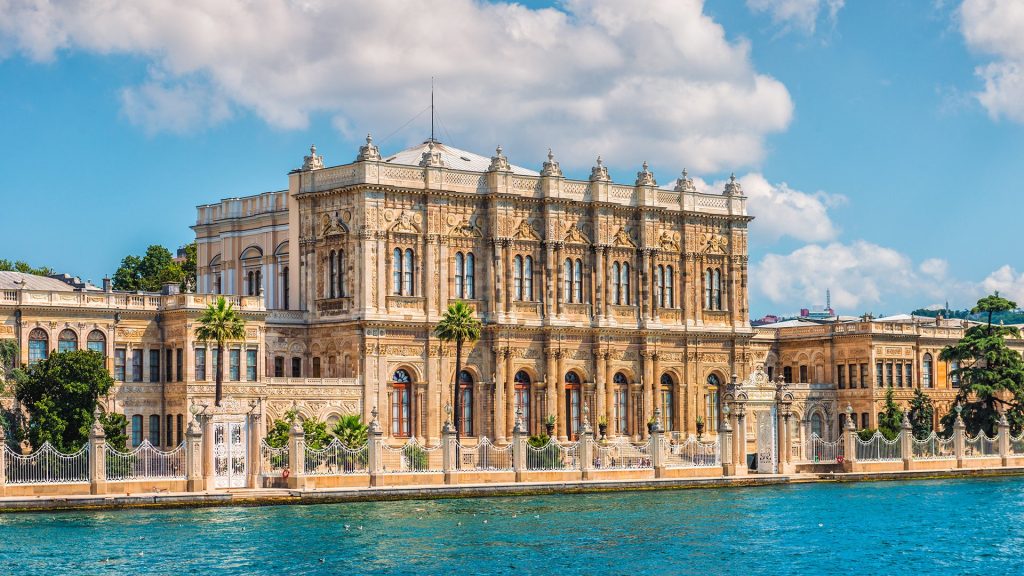 قصر يلدز إسطنبول.