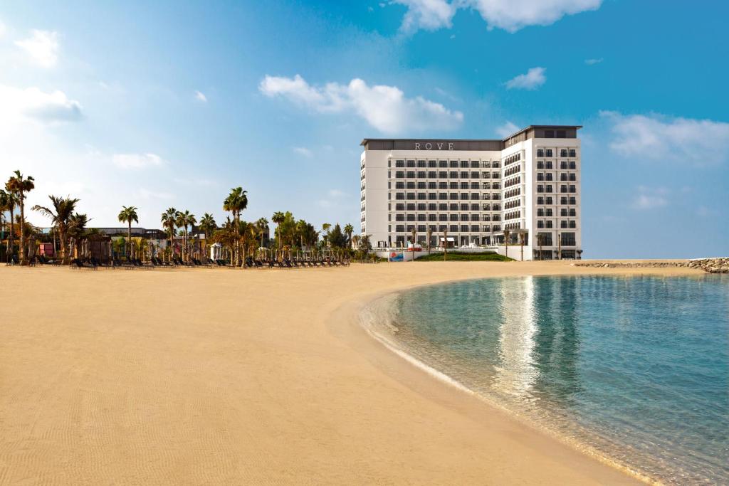 فندق روف لامير دبي من اجمل فنادق  ثلاث نجوم في دبي 