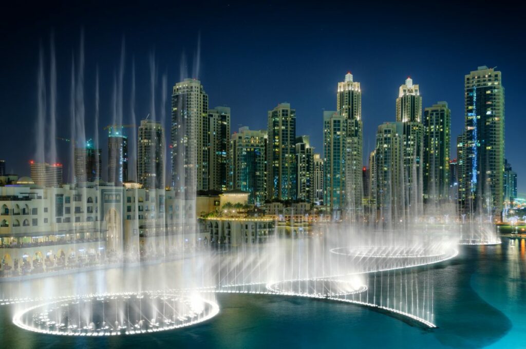النافورة الراقصة معالم سياحية دبي
