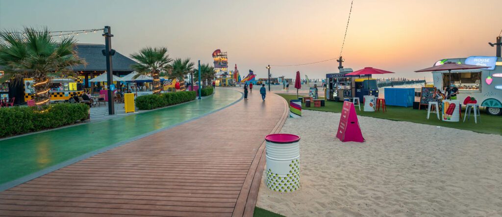 شاطئ كايت بيتش دبي شواطئ للسباحة في دبي