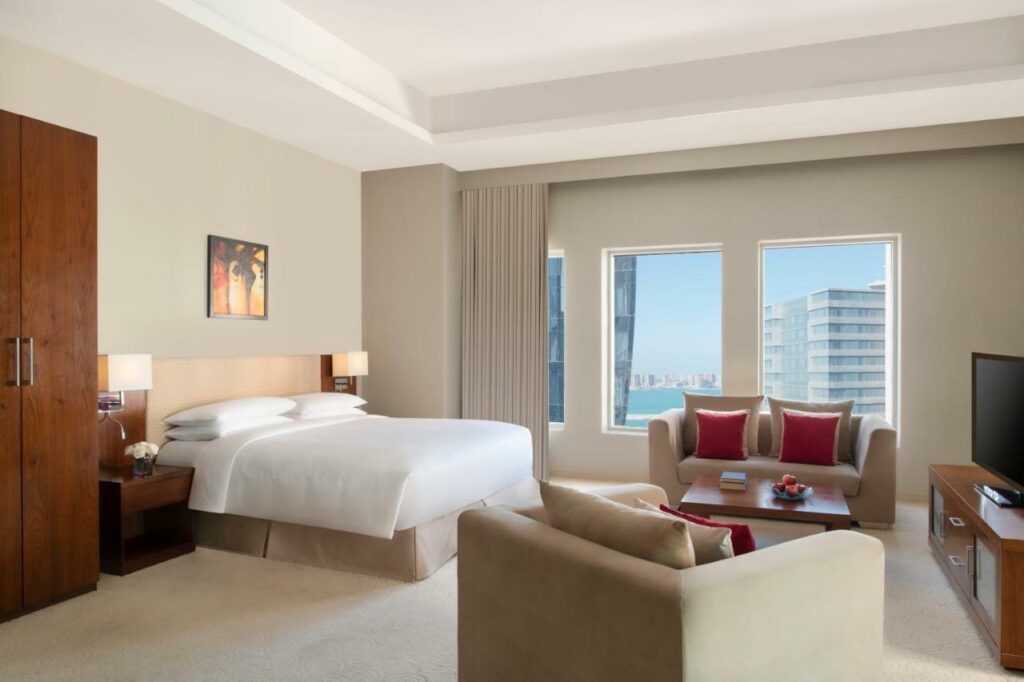 تقع ماريوت للشقق الفندقية الدوحة أجمل فنادق قطر.