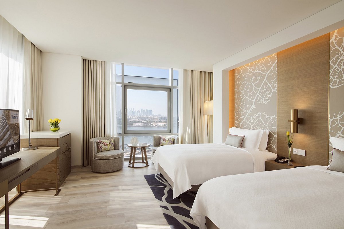 فندق البندر روتانا دبي كريك ويصنف من فنادق ديرة دبي 5 نجوم
