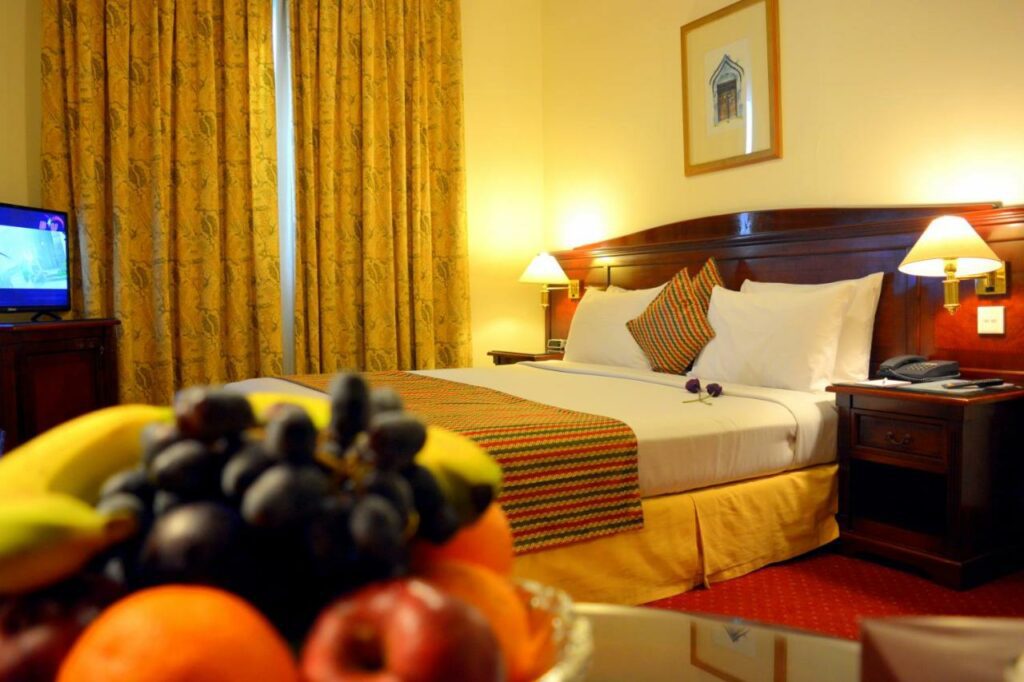 فندق يورك إنترناشيونال يعتبر واحد فنادق 3 نجوم بر دبي
