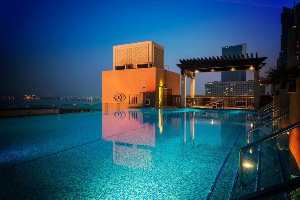 فندق سوفيتل جميرا بيتش دبي أفضل فنادق 5 نجوم دبي
