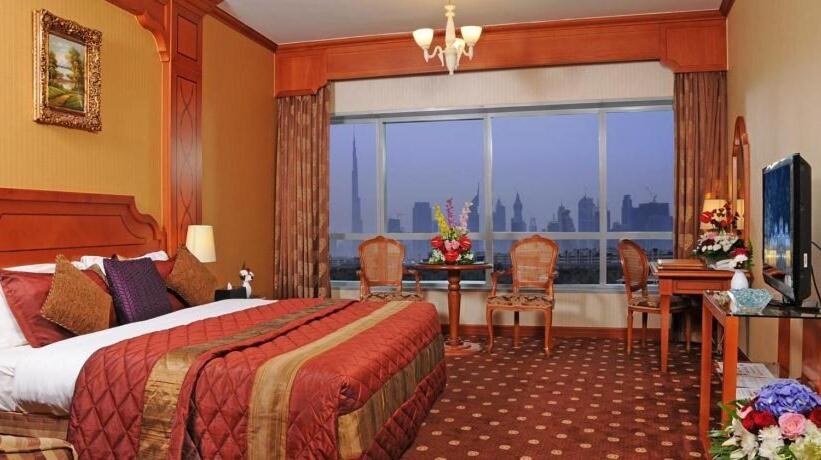 فندق رويال كونكورد دبي من أفضل فنادق دبي مع مسبح خاص