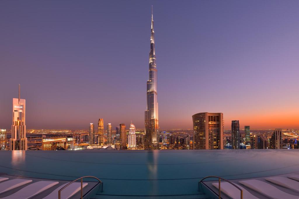 يعد فندق ادرس سكاي فيو أحد فنادق العنوان دبي الفخمة