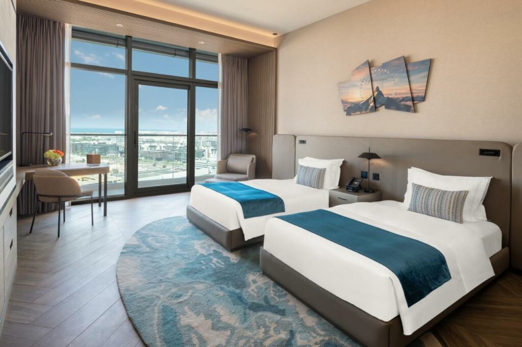 فندق باراماونت ميدتاون من أفضل فنادق دبي للعائلات
