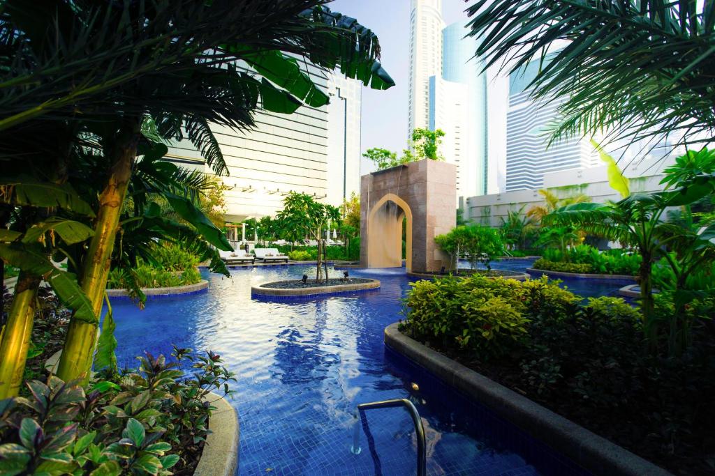فندق كونراد دبي هو من اجمل فنادق دبي