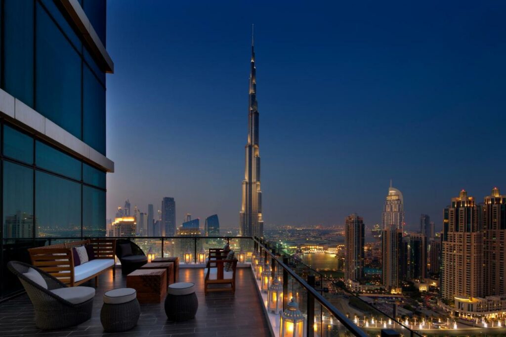 فندق تاج دبي أشهر فنادق دبى.