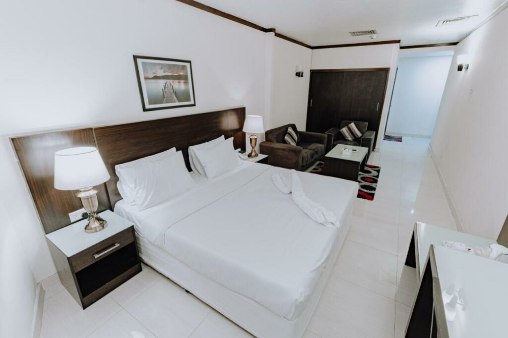 فندق بانوراما ديرة دبي أرخص فنادق دبي شارع الرقة.