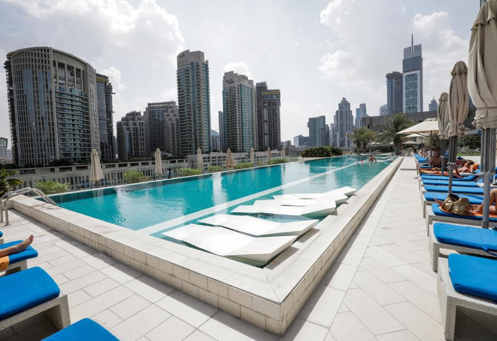 يعتبر فندق سوفيتل دبي داون تاون واحد من أجمل فنادق برج خليفة.
