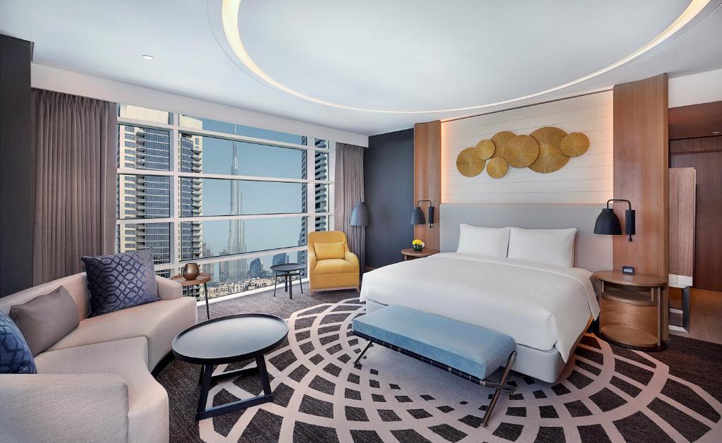  فندق دبل تري باي هيلتون دبي الخليج التجاري أحد أرقى فنادق بزنس باي دبي