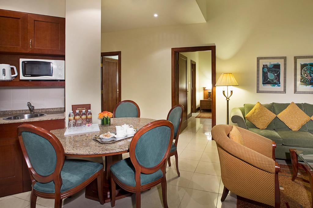 سيتي سيزونز للشقق الفندقية يوفر شقق فندقية رخيصة في ديرة دبي