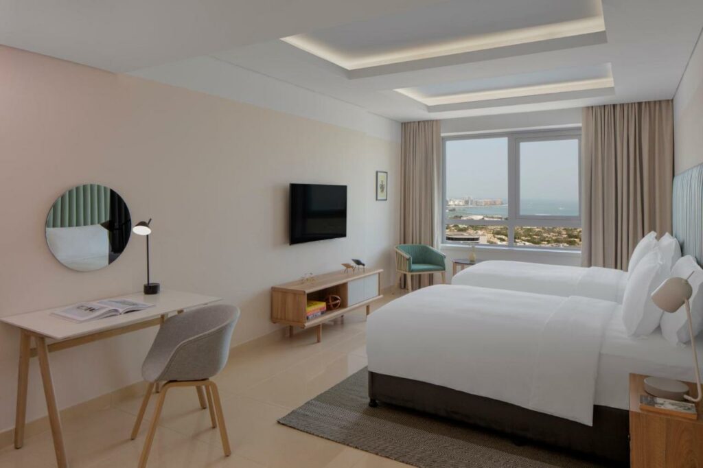 يعد ستايبريدج سويتس مدينة دبي للإنترنت من أفخم فنادق دبي 4 نجوم شارع الشيخ زايد.