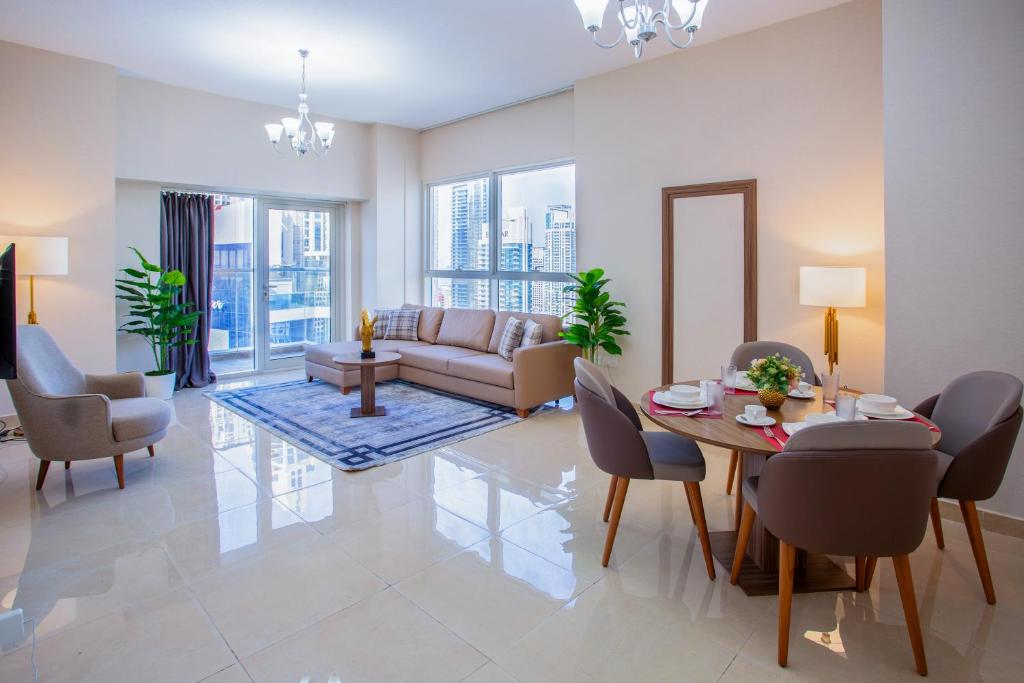فندق رويال ريجنسي سويتس مارينا دبي يضم أفضل شقة مفروشة في دبي