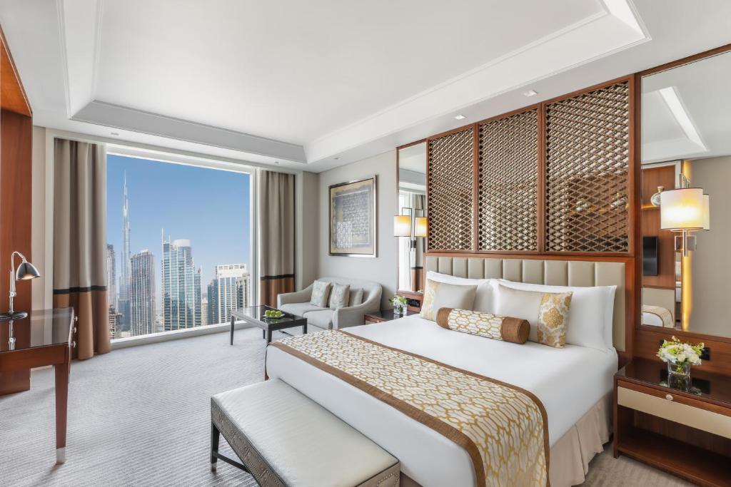فندق تاج دبي من افضل فنادق قريبة من برج خليفة