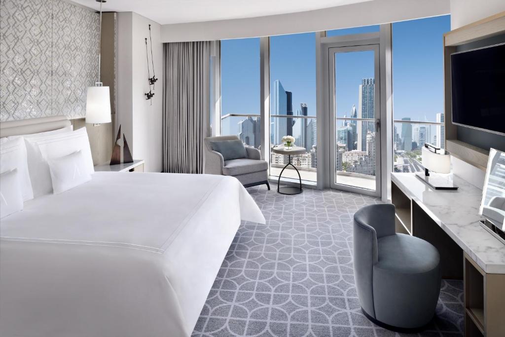فندق العنوان دبي مول من فنادق مطلة على برج خليفة