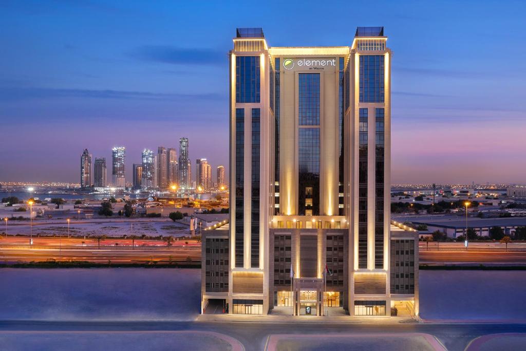 فندق إليمنت أحد فنادق جديدة في دبي