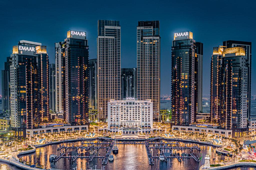 فيدا خور دبي أجمل فنادق 4 نجوم في دبي

