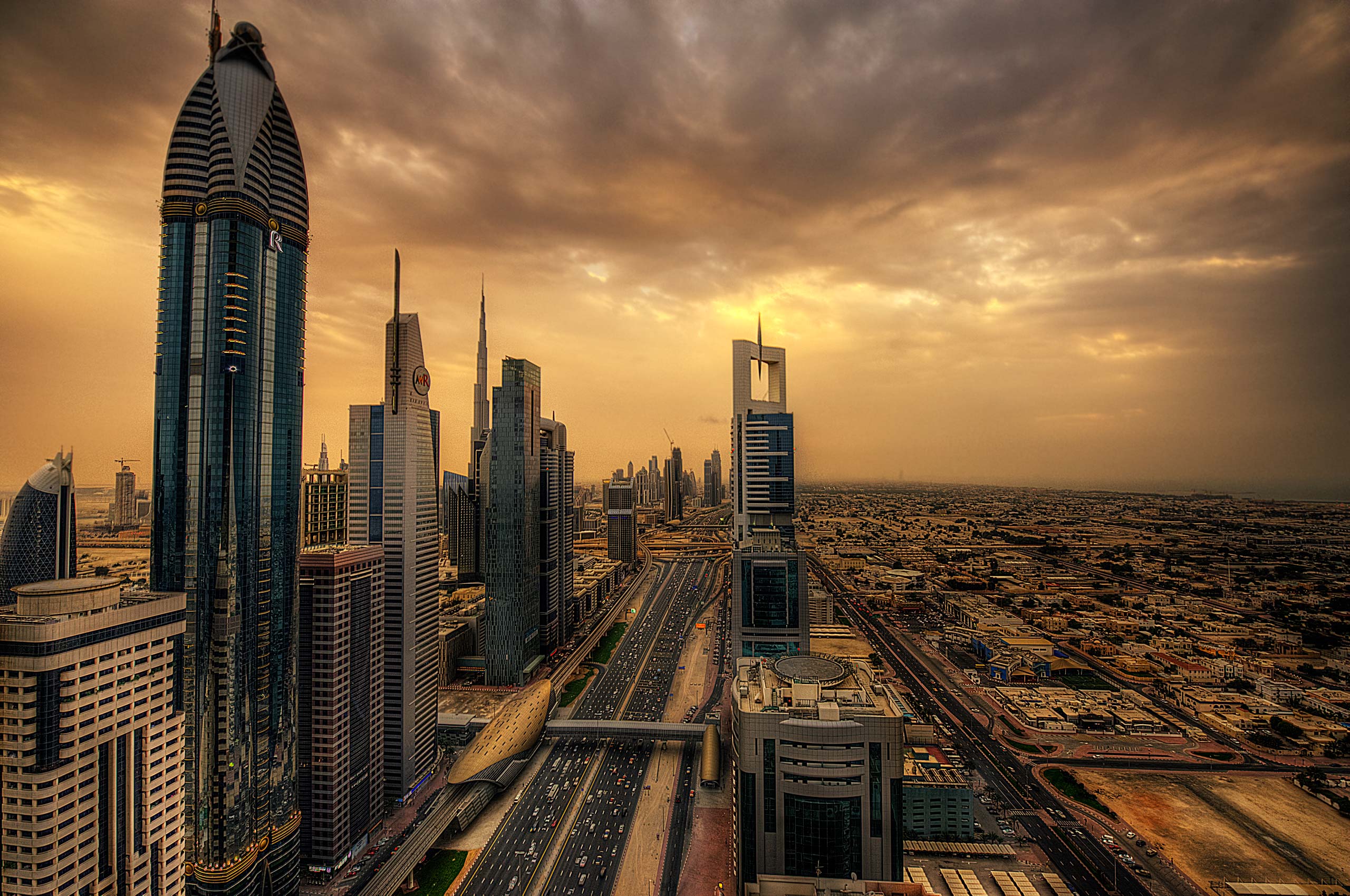 فنادق دبي 5 نجوم شارع الشيخ زايد