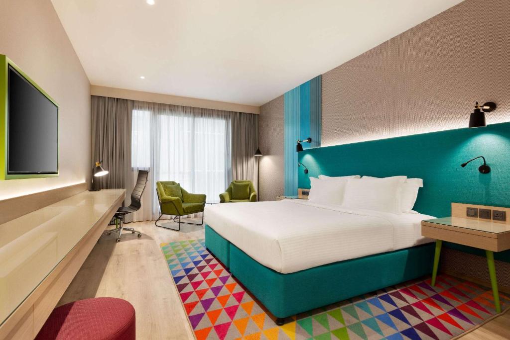 فندق لا كوينتا باي ويندهام دبي جميرا هو فندق حديث من فنادق في جميرا دبي.