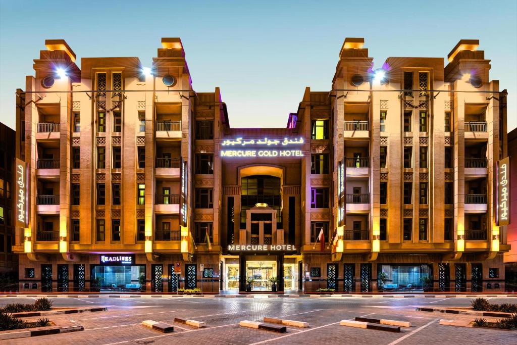 فندق ميركيور جولد جميرا، دبي هو فندق 4 نجوم فاخر من أشهر فنادق جميرا دبي.