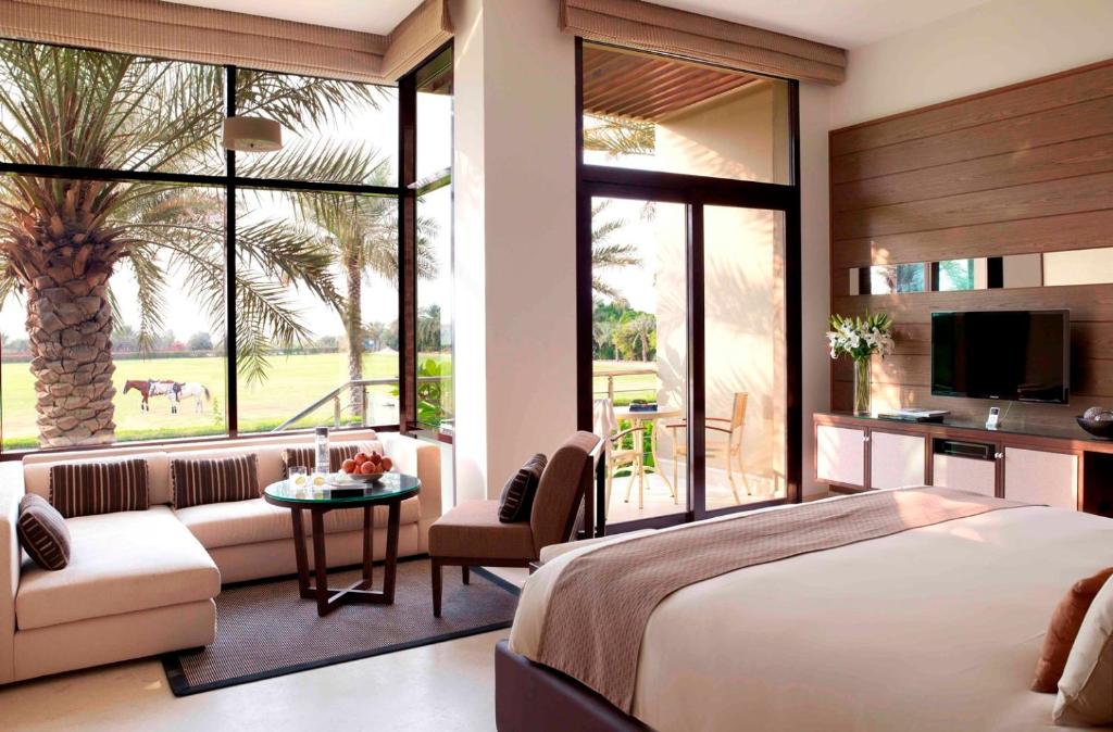 يعد منتجع و فندق ميليا دبي من أفخم منتجعات دبي.