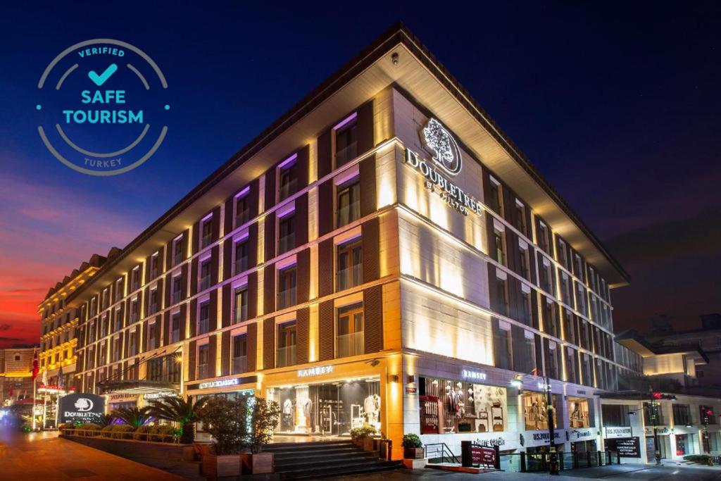 دبل تري باي هيلتون إسطنبول أجمل فنادق إسطنبول خمس نجوم في السلطان أحمد