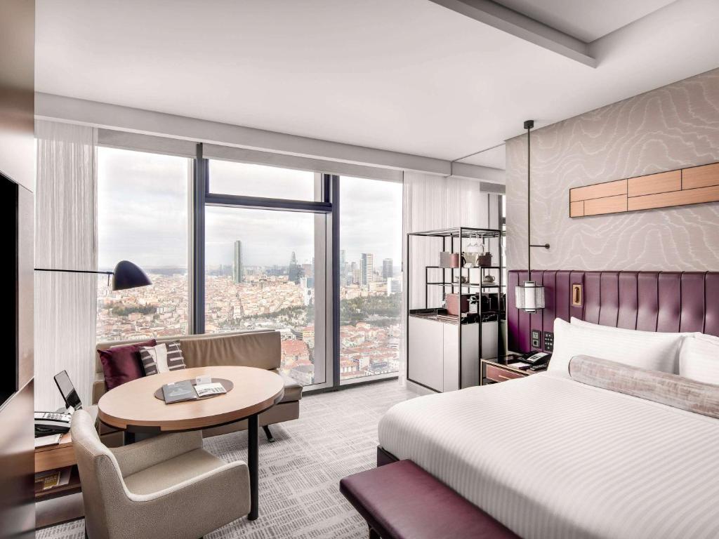 يعد فيرمونت كواسار إسطنبول أحد أشهر فنادق مطلة على البسفور إسطنبول.