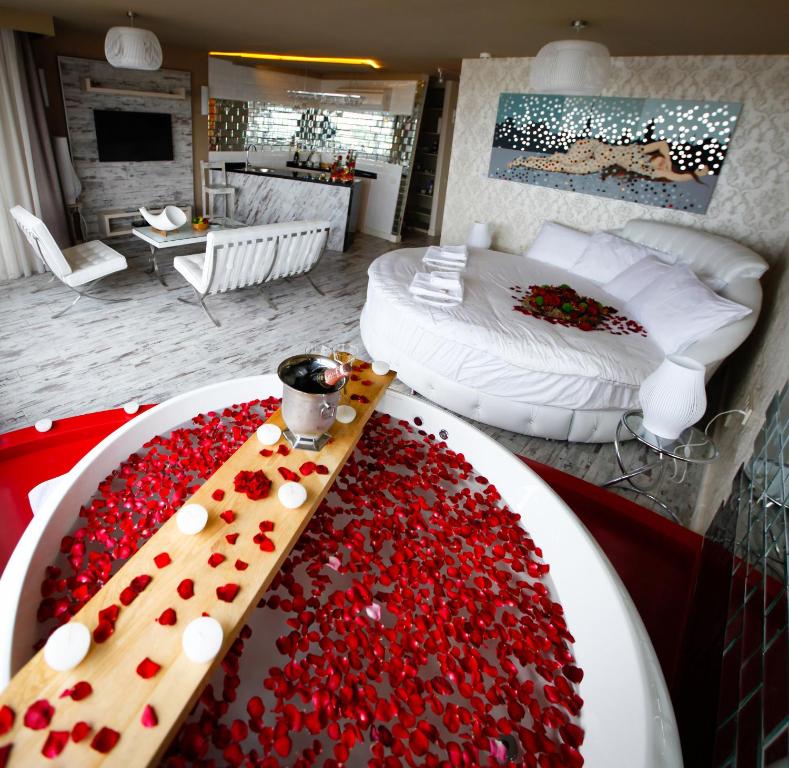 فندق ميليك مودا هو من أروع فنادق إسطنبول على بحر مرمرة.