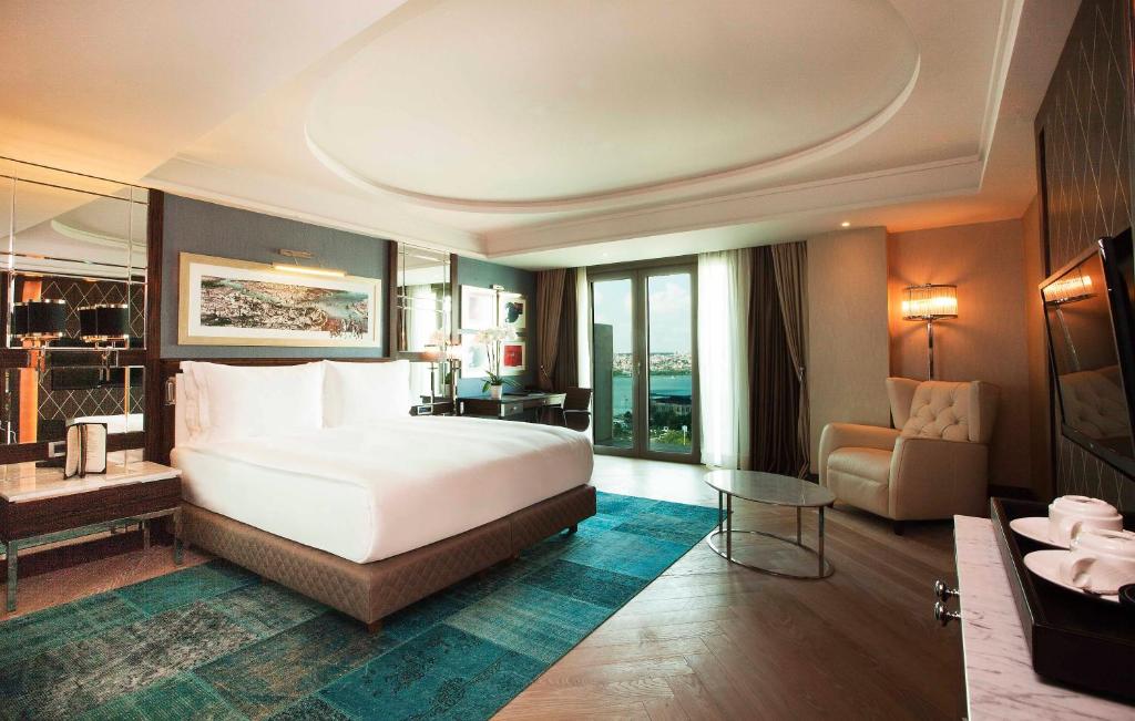 فندق راديسون بلو أفضل فنادق إسطنبول تقسيم 5 نجوم