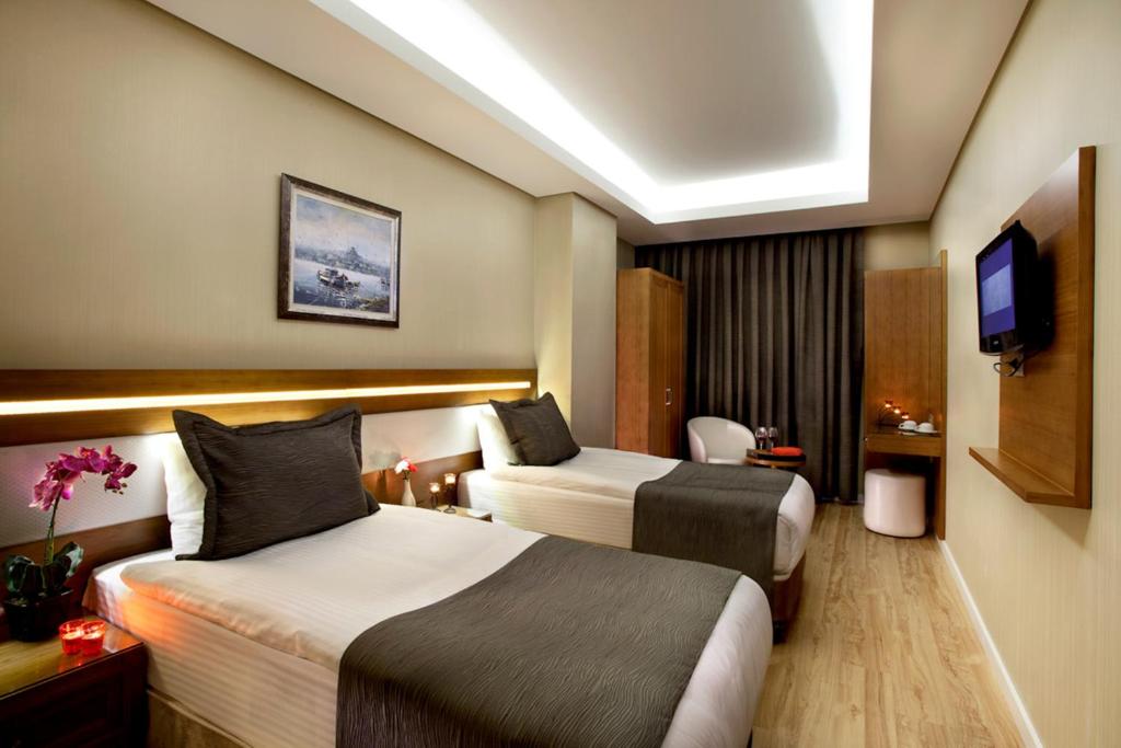 أرقي فنادق منطقة فاتح إسطنبول هو فندق سوريسو إسطنبول.
