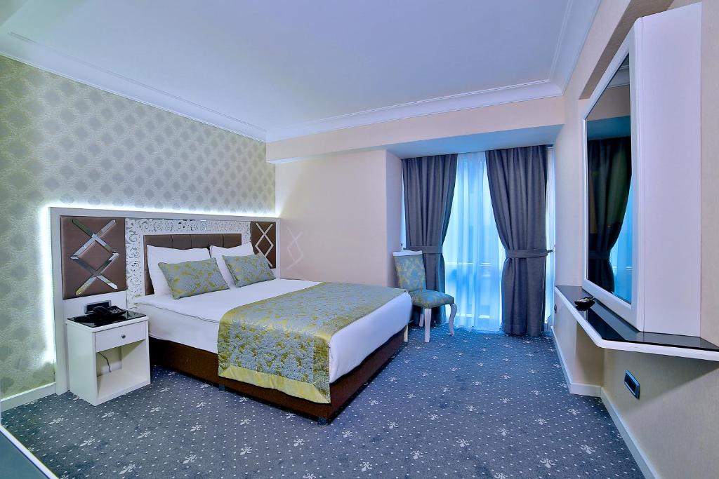 من أحسن فنادق لالي إسطنبول هو فندق موناكو إسطنبول.
