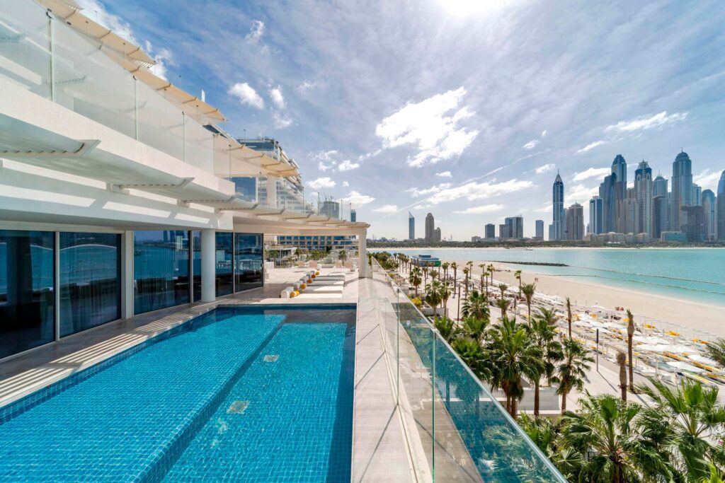 فندق فايف نخلة جميرا دبي أفضل فنادق نخلة جميرا مع مسبح خاص.