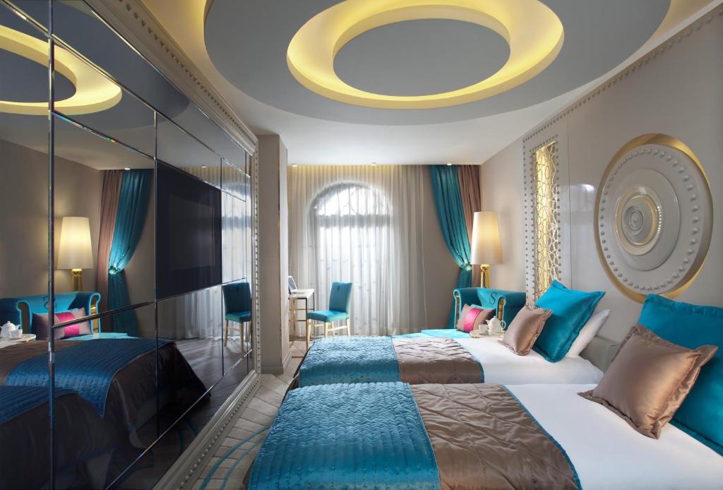 يعد فندق سورا ديزاين إسطنبول واحد من أفخم فنادق السلطان أحمد إسطنبول.