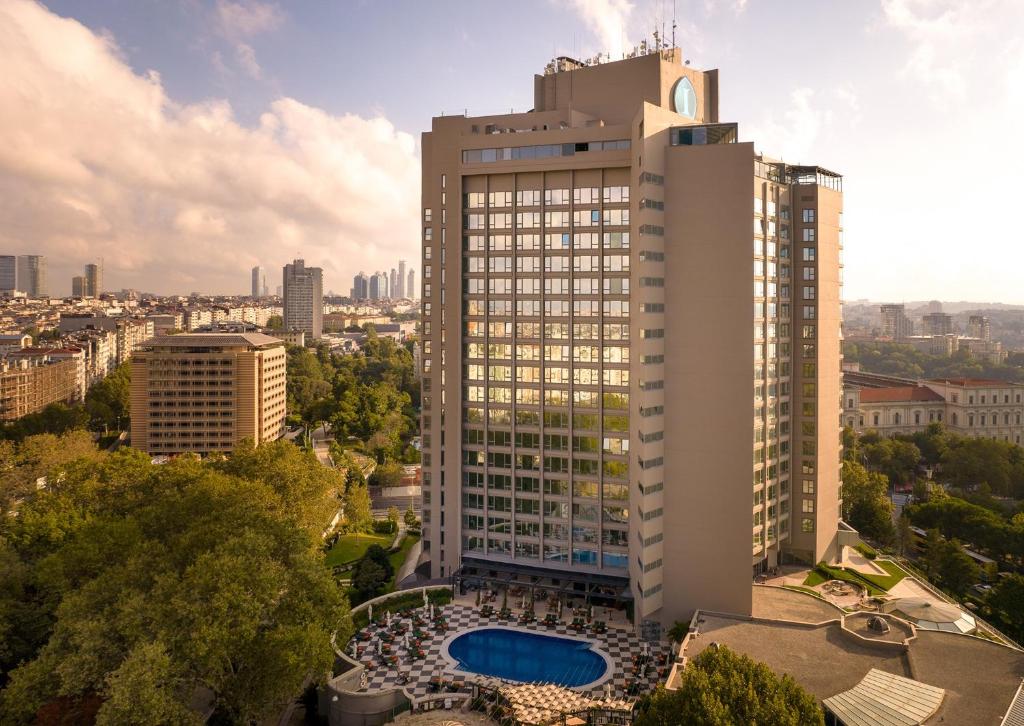 سيلان إنتركونتيننتال إسطنبول من أحسن فنادق إسطنبول.
