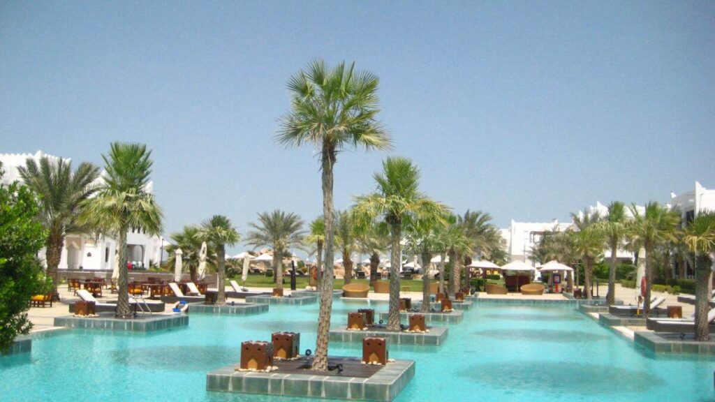وفندق شرق قطر أفخم منتجعات في قطر
