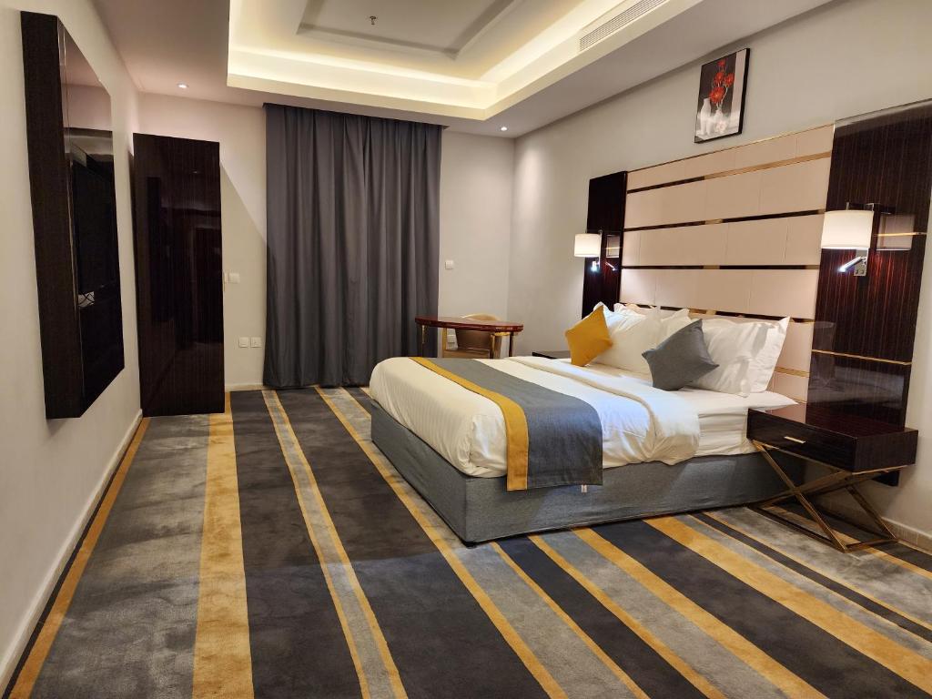 يعتبر فندق رسيس للأجنحة الفندقية أحد أشهر فنادق 3 نجوم في جدة
