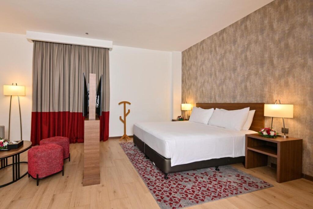 فندق كومفرت طريق الملك من أرخص فنادق حي الزهراء جدة.