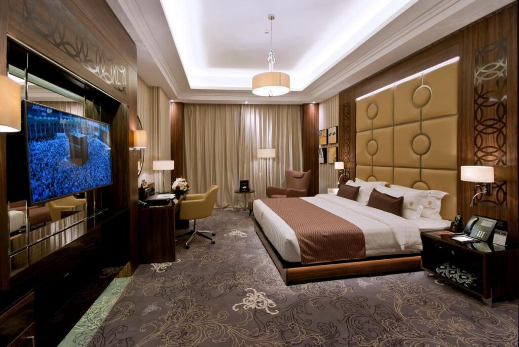 فندق الدار البيضاء جراند جدة من أفضل فنادق قريبة من مطار جدة.