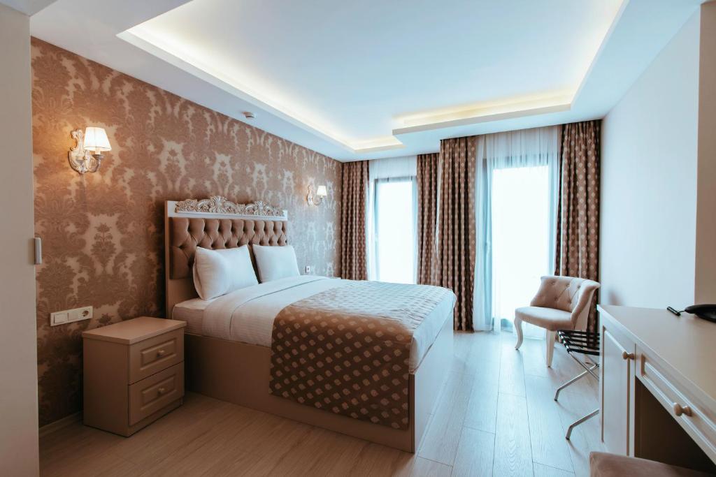 من أفضل فنادق في شيشلي إسطنبول 3 نجوم هو  فندق استانروم باي كيو إسطنبول. 