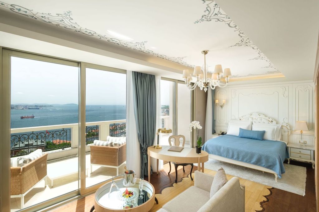 يعد فندق سي في كيه بارك البوسفور إسطنبول من أشهر فنادق رومانسية في إسطنبول.