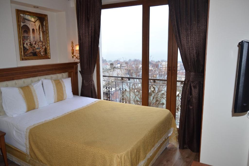 فندق بلو إسطنبول الفاتح من ضمن أرخص فنادق إسطنبول السلطان أحمد.
