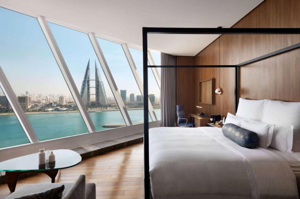 فندق ويندام جراند المنامة أحد أفضل فنادق البحرين للعوائل