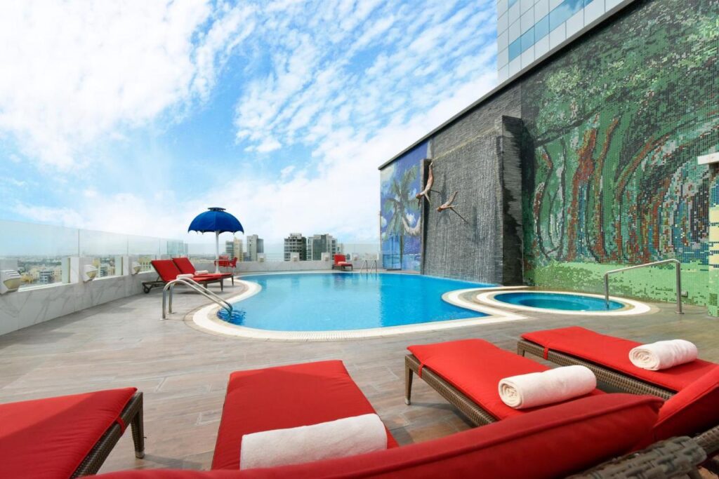 فندق سويس بل هوتيل سيف البحرين واحد  من أجمل فنادق البحرين 4 نجوم.