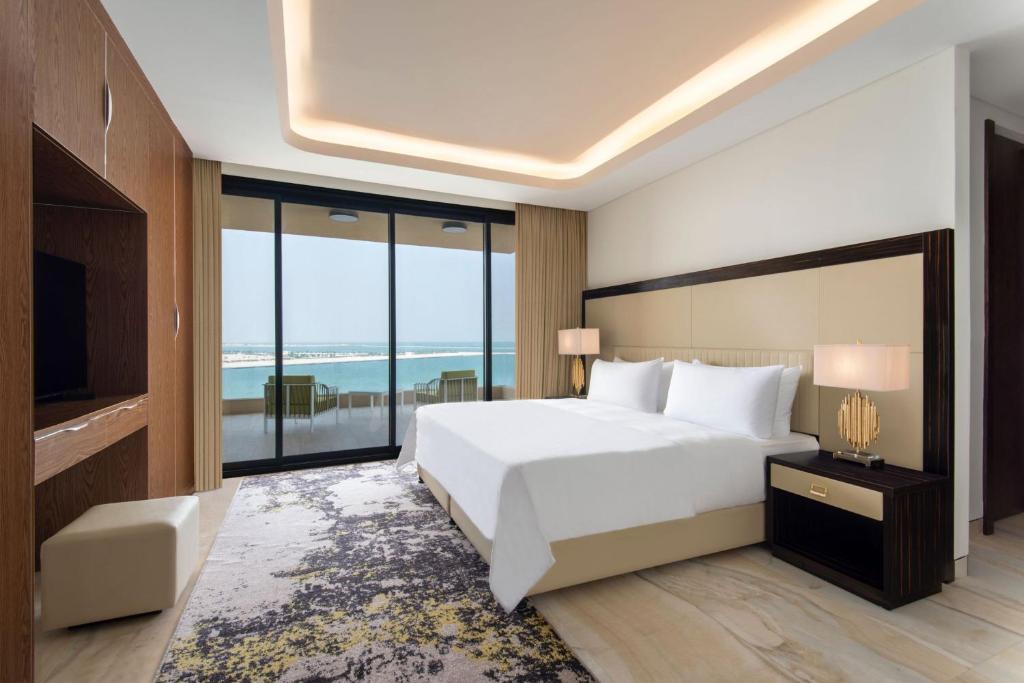 فندق أغورا لوسيل واحد من أفضل فنادق قطر على البحر
